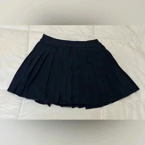 NWOT Lululemon size 4 pleated tennis skort